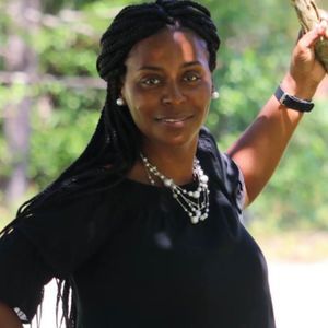 Meet your Posher, Michele